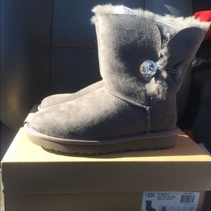 *NEW* UGG Bailey Bling Button Boots